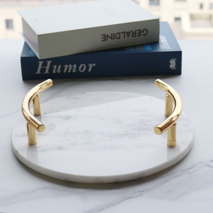 Luxury Marble Round Tray with Metal Handle – Modern Decor