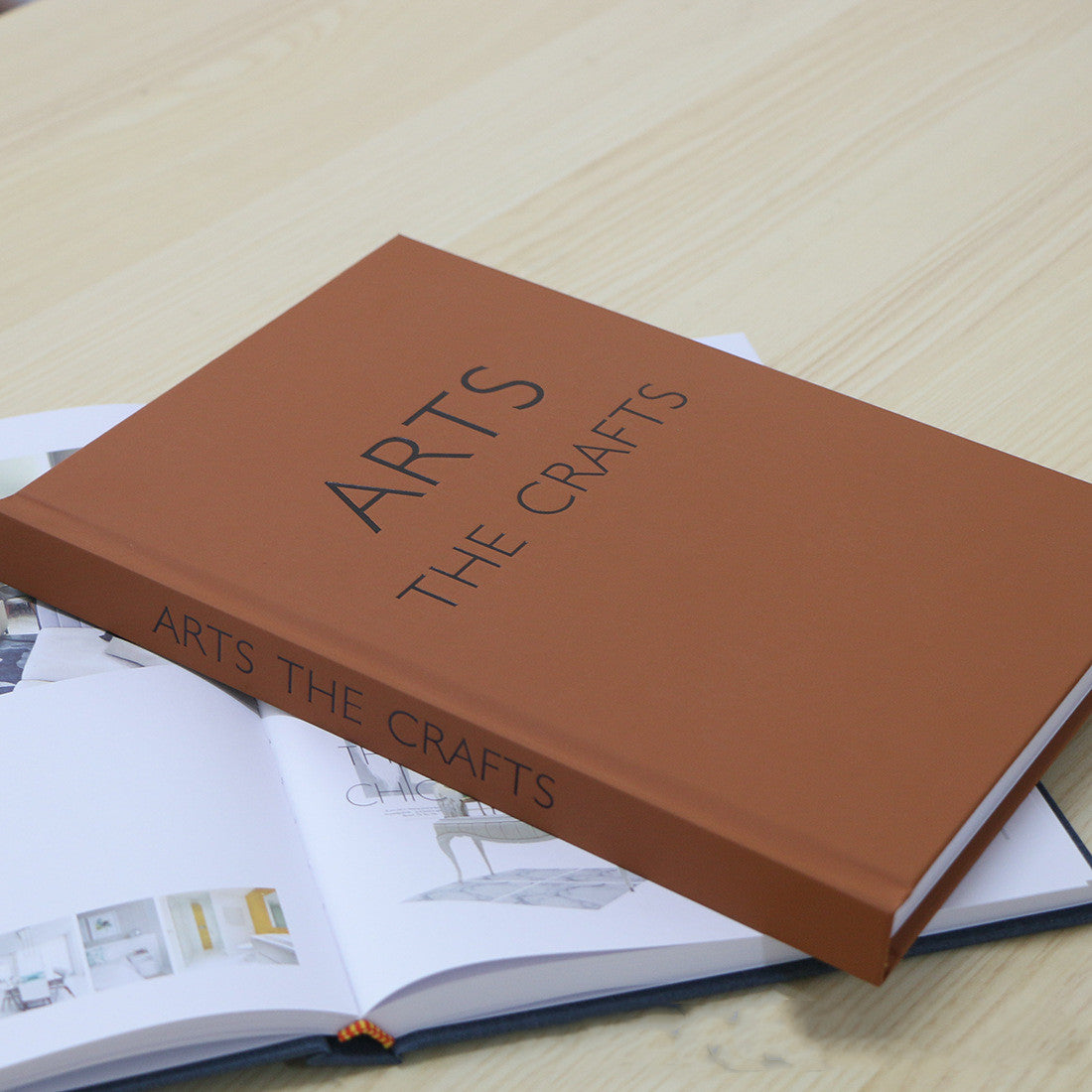 Decorative Hardcover Faux Book Stack – Reversible Luxury Decor